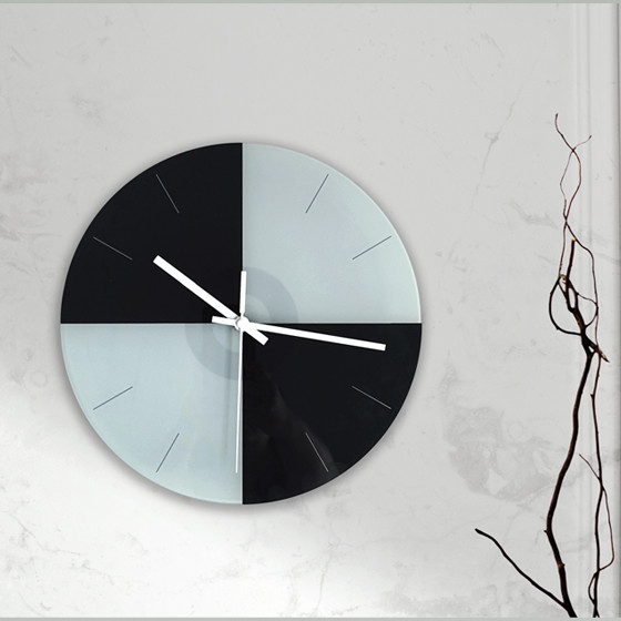 Horloge murale cible scanner 3D Géomètre