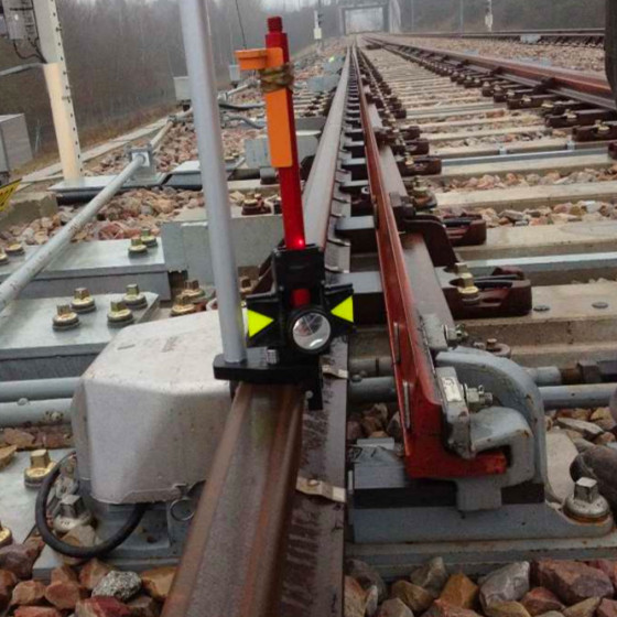 Kit équerre de levé pour rails en thermoplastique